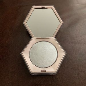 Fenty Beauty “How Many Carats?!”
